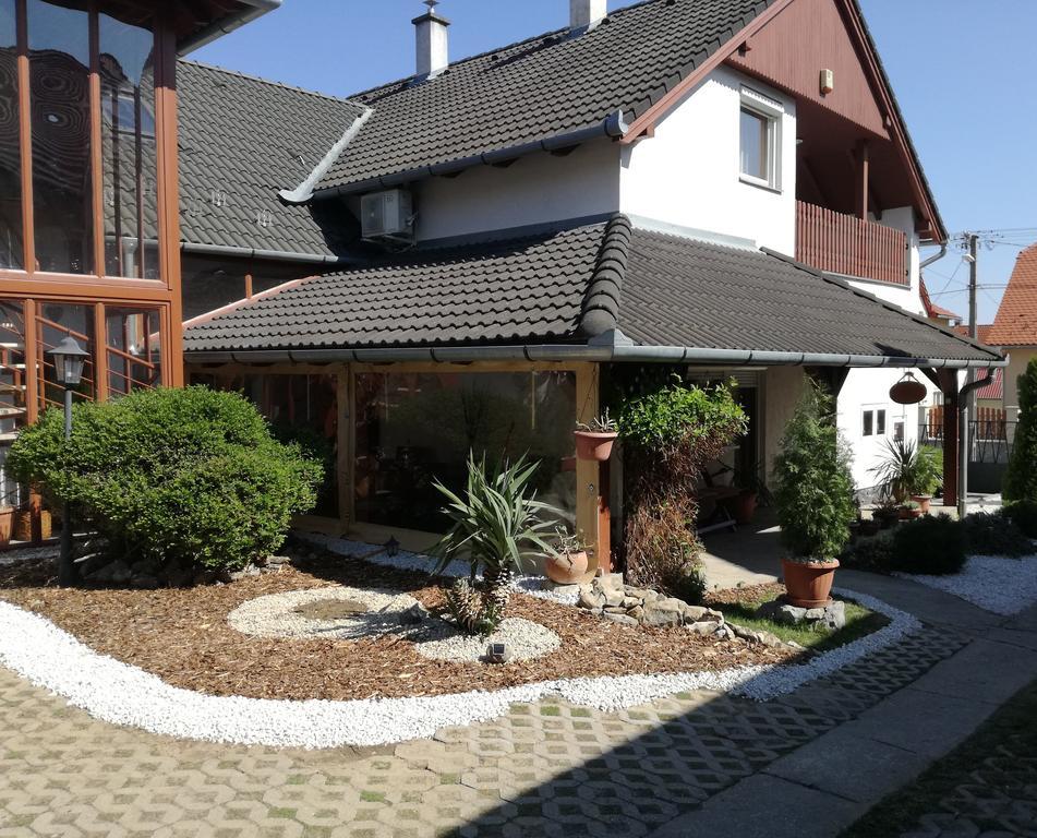 Szekszárd Stilus Apartman 아파트 외부 사진